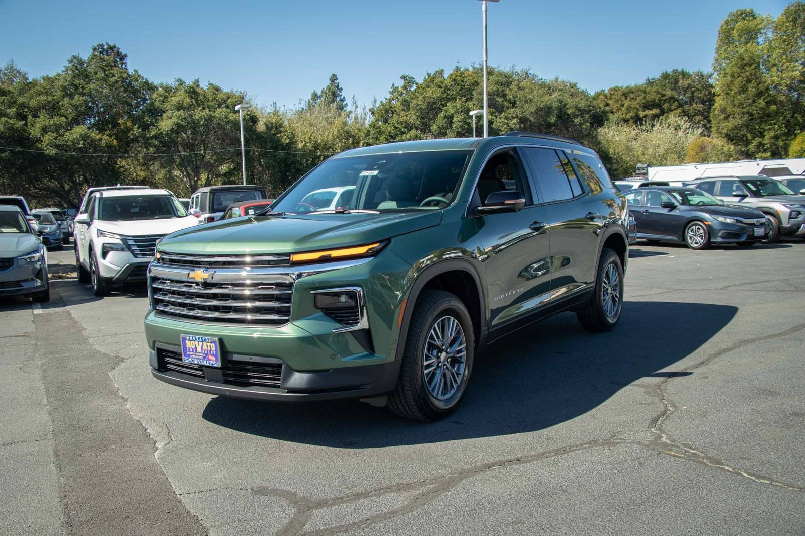 2027 Chevrolet Traverse LT
