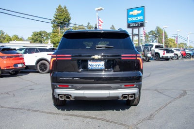2025 Chevrolet Traverse LT