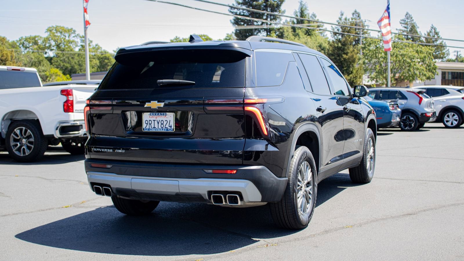 2025 Chevrolet Traverse LT