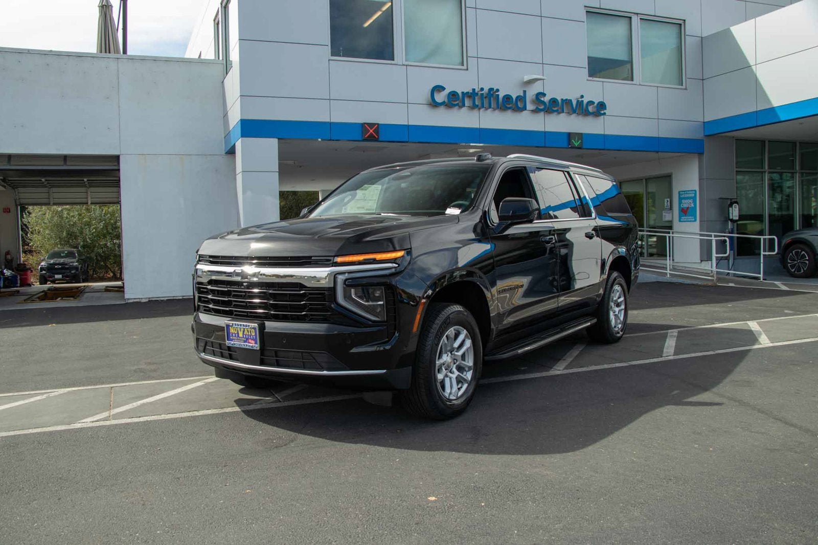 2026 Chevrolet Suburban LS