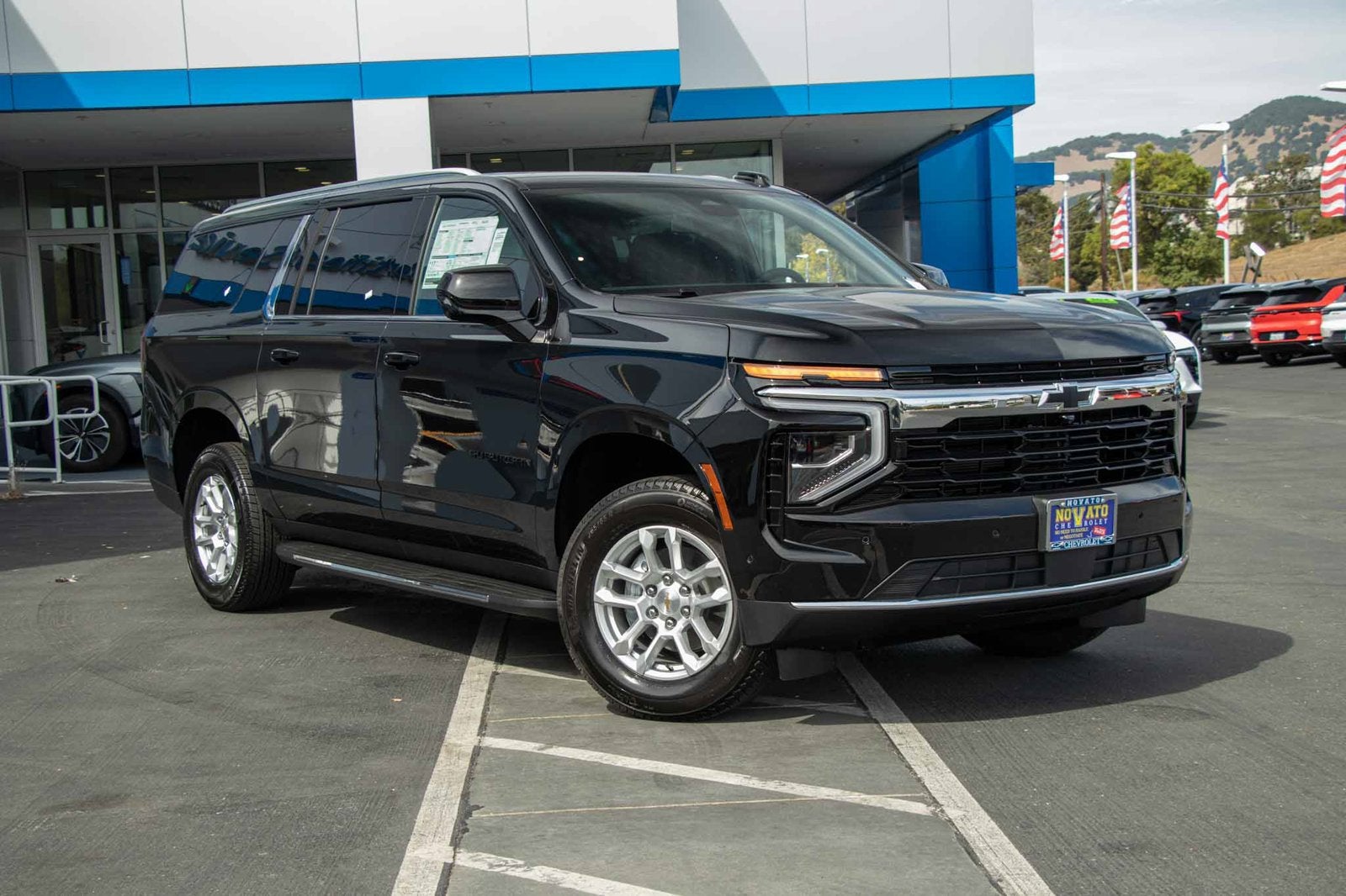 2026 Chevrolet Suburban LS