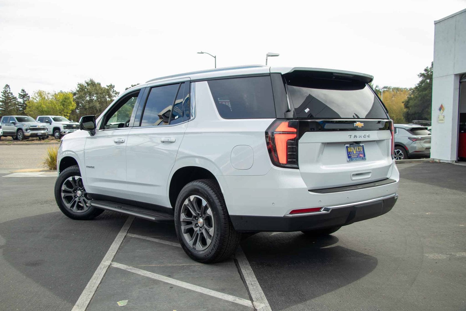 2026 Chevrolet Tahoe LS