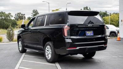 2026 Chevrolet Suburban LT