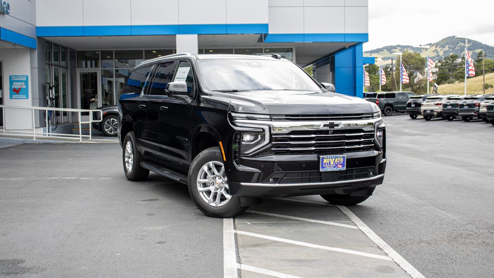 2026 Chevrolet Suburban LT