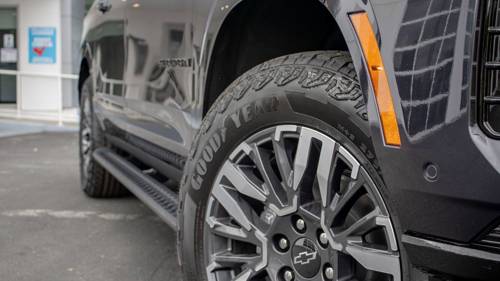 2026 Chevrolet Suburban Z71