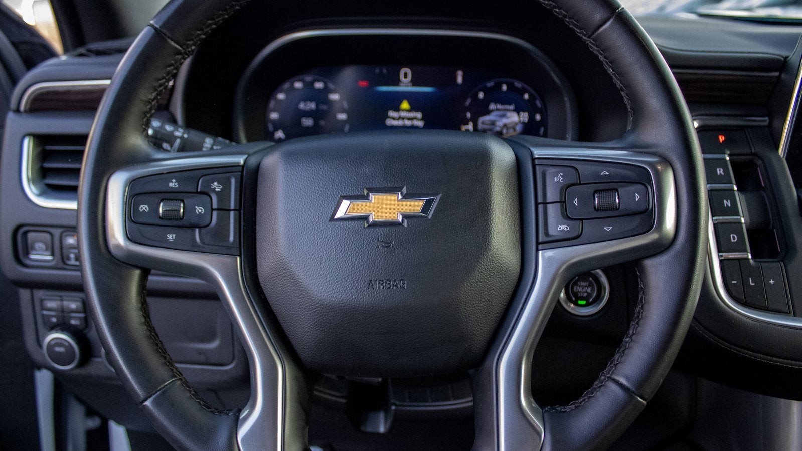 2023 Chevrolet Suburban LT