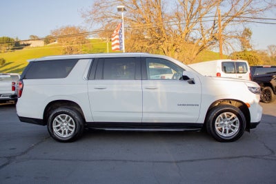 2023 Chevrolet Suburban LT