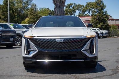 2024 Cadillac LYRIQ Luxury 1