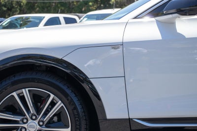 2024 Cadillac LYRIQ Luxury 1
