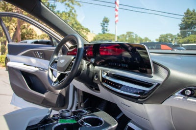 2024 Cadillac LYRIQ Luxury 1