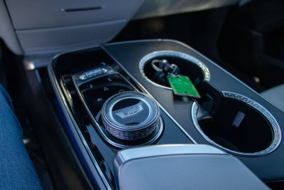 2024 Cadillac LYRIQ Luxury 1