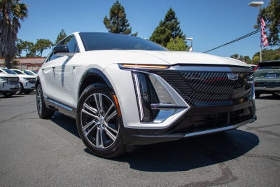 2024 Cadillac LYRIQ Luxury 1
