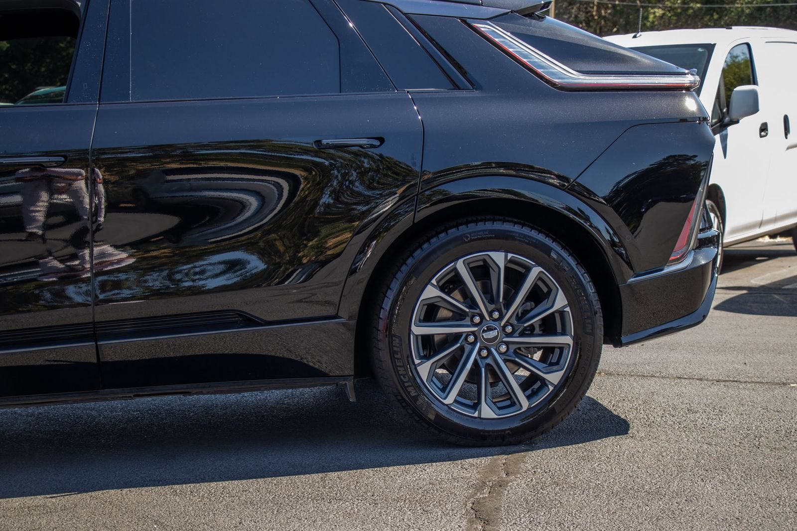2024 Cadillac LYRIQ Sport 1