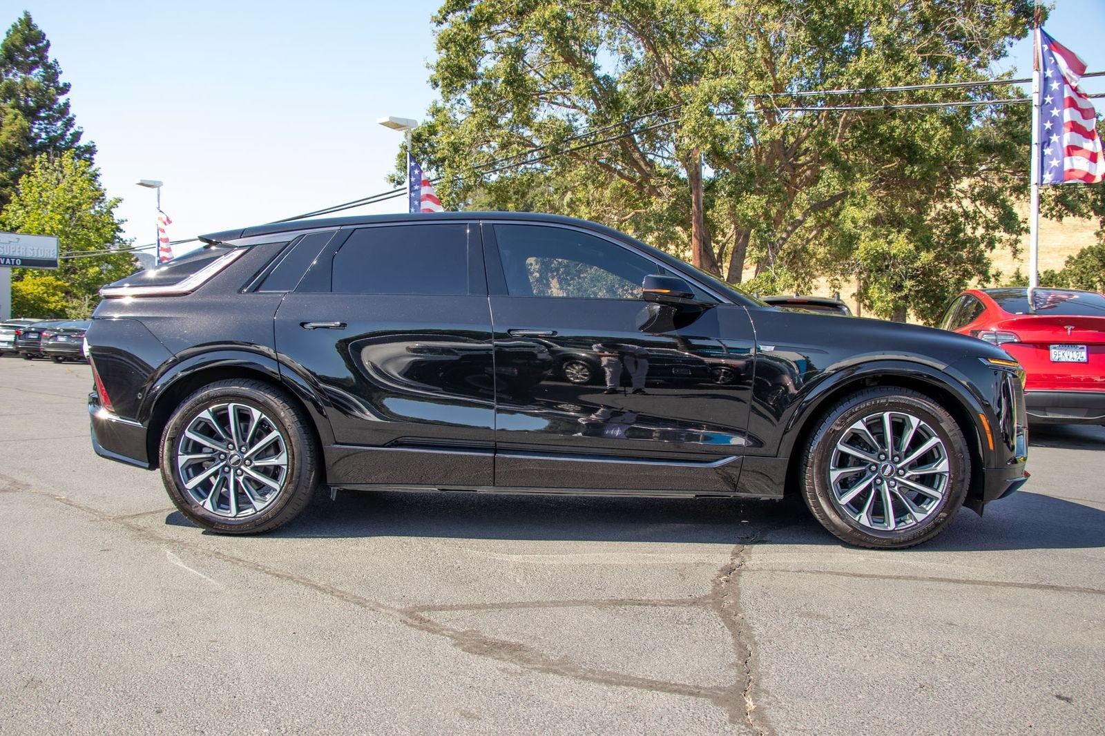 2024 Cadillac LYRIQ Sport 1