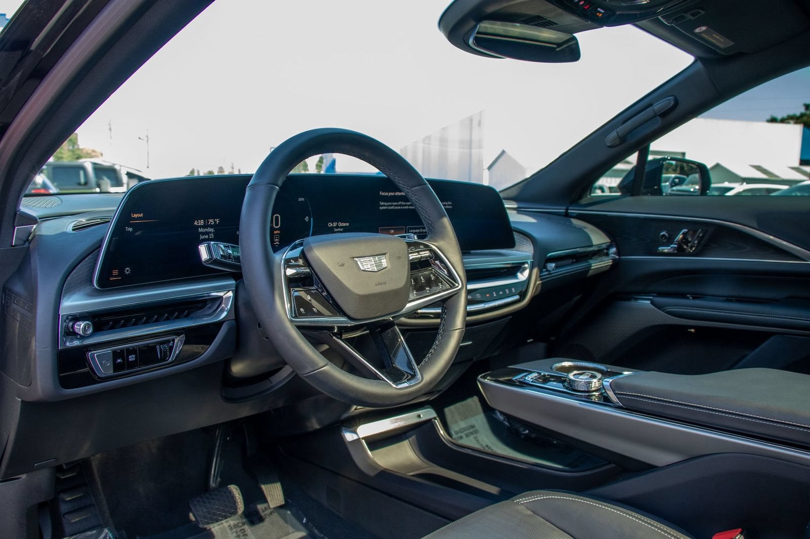 2024 Cadillac LYRIQ Sport 1