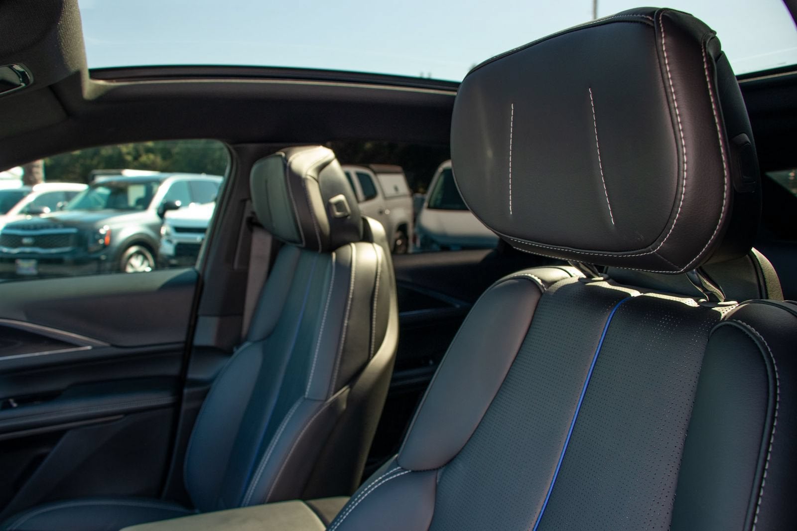 2024 Cadillac LYRIQ Sport 1