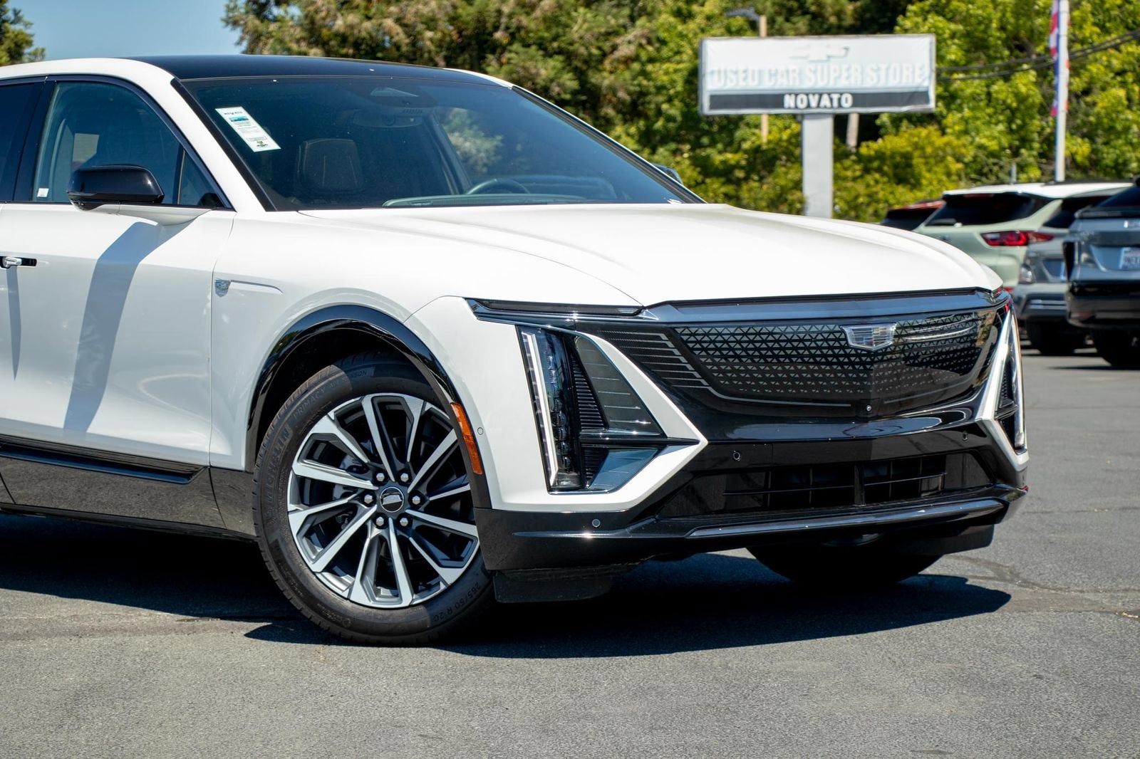 2024 Cadillac LYRIQ Sport 1