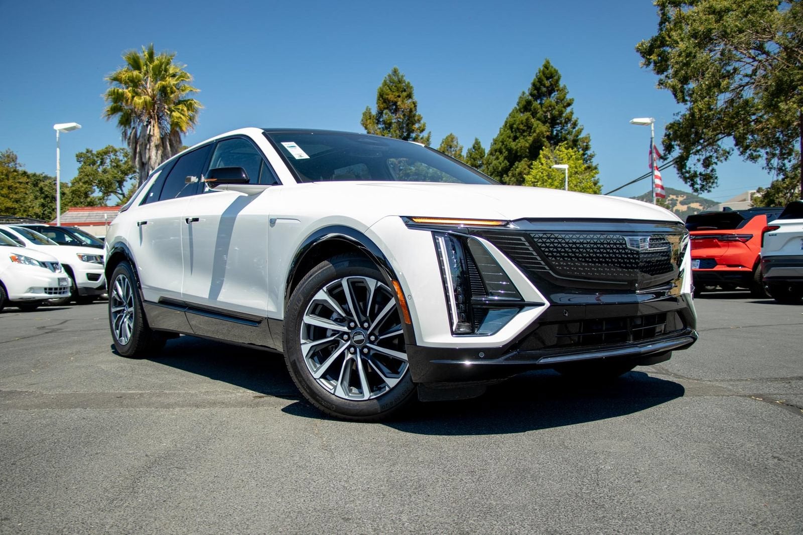 2024 Cadillac LYRIQ Sport 1