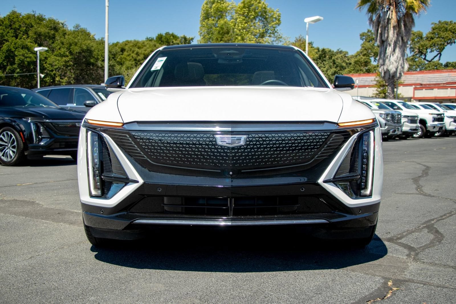 2024 Cadillac LYRIQ Sport 1