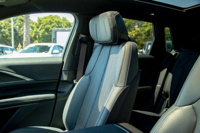 2024 Cadillac LYRIQ Sport 1