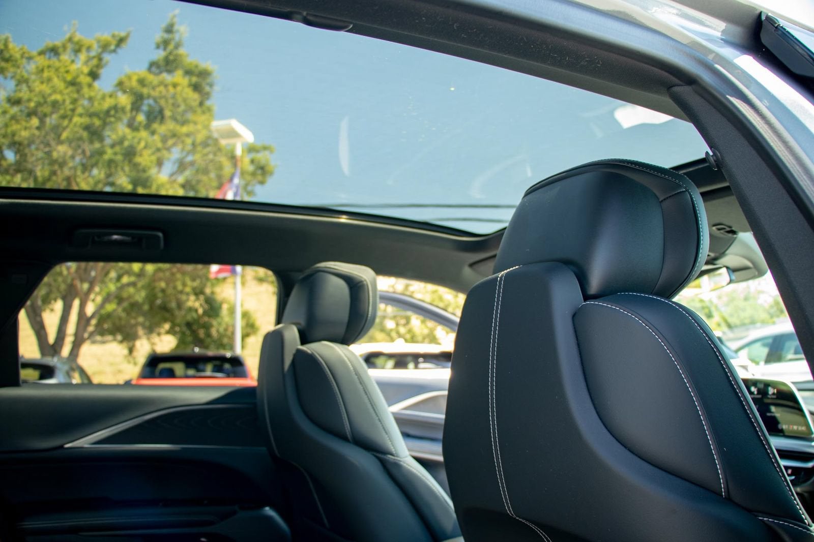 2024 Cadillac LYRIQ Sport 1