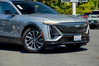 2024 Cadillac LYRIQ Sport 1