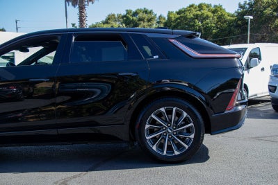 2024 Cadillac LYRIQ Sport 2