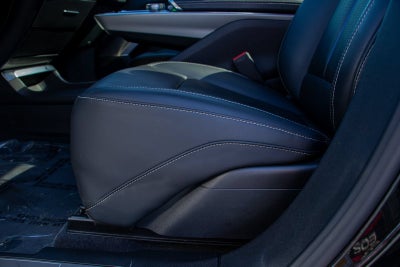2024 Cadillac LYRIQ Sport 2