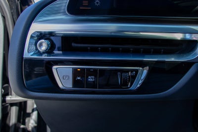 2024 Cadillac LYRIQ Sport 2