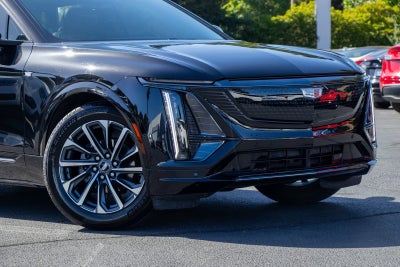 2024 Cadillac LYRIQ Sport 2