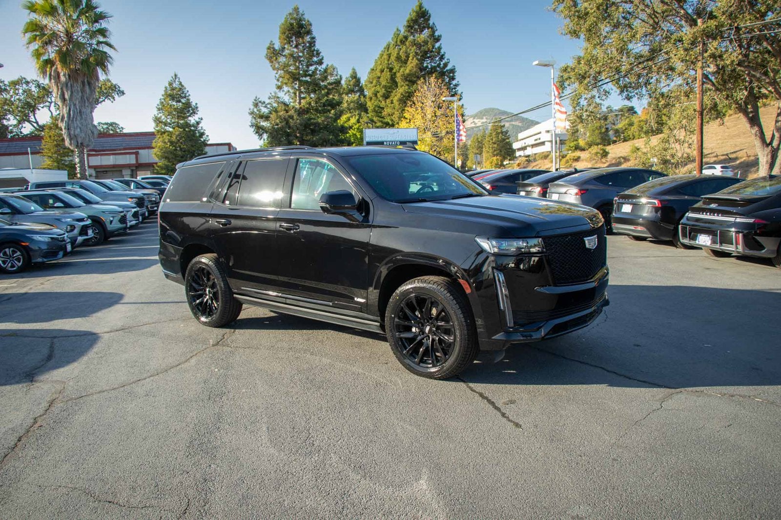 2023 Cadillac Escalade 4WD Sport