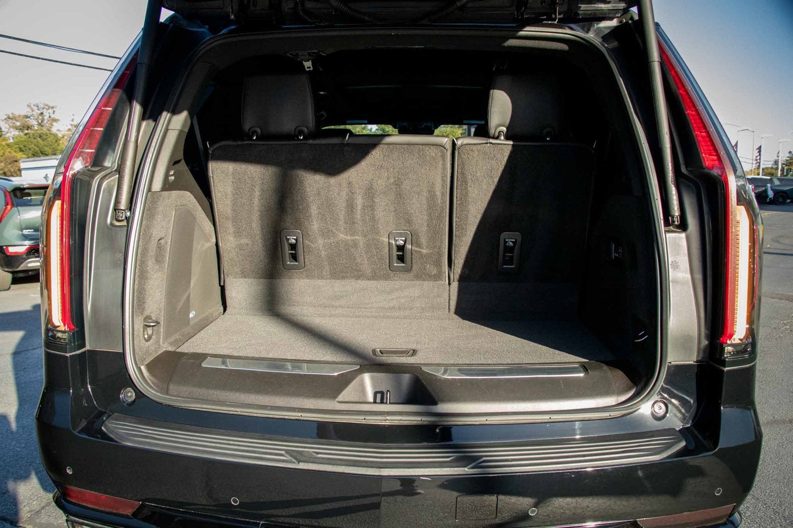 2023 Cadillac Escalade 4WD Sport