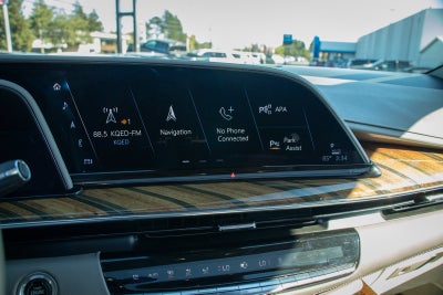 2023 Cadillac Escalade ESV 4WD Premium Luxury Platinum