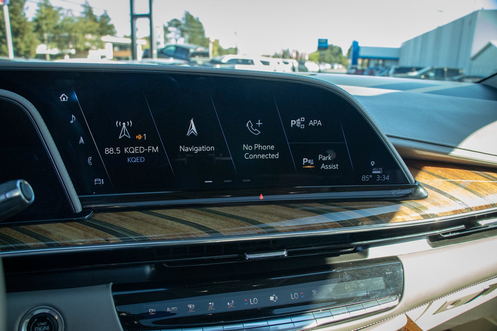 2023 Cadillac Escalade ESV 4WD Premium Luxury Platinum
