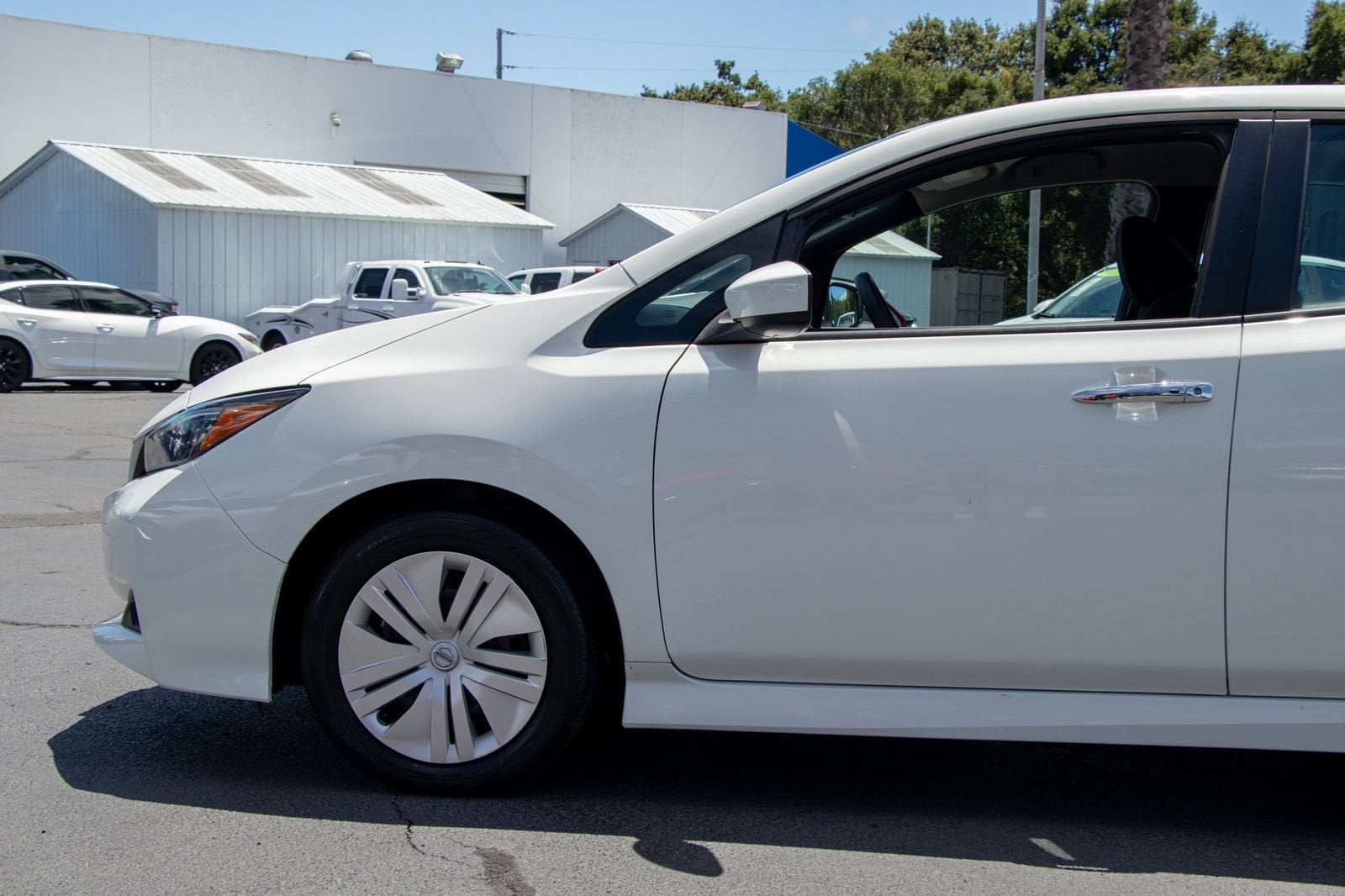 2020 Nissan LEAF S