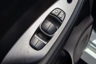 2020 Nissan LEAF S