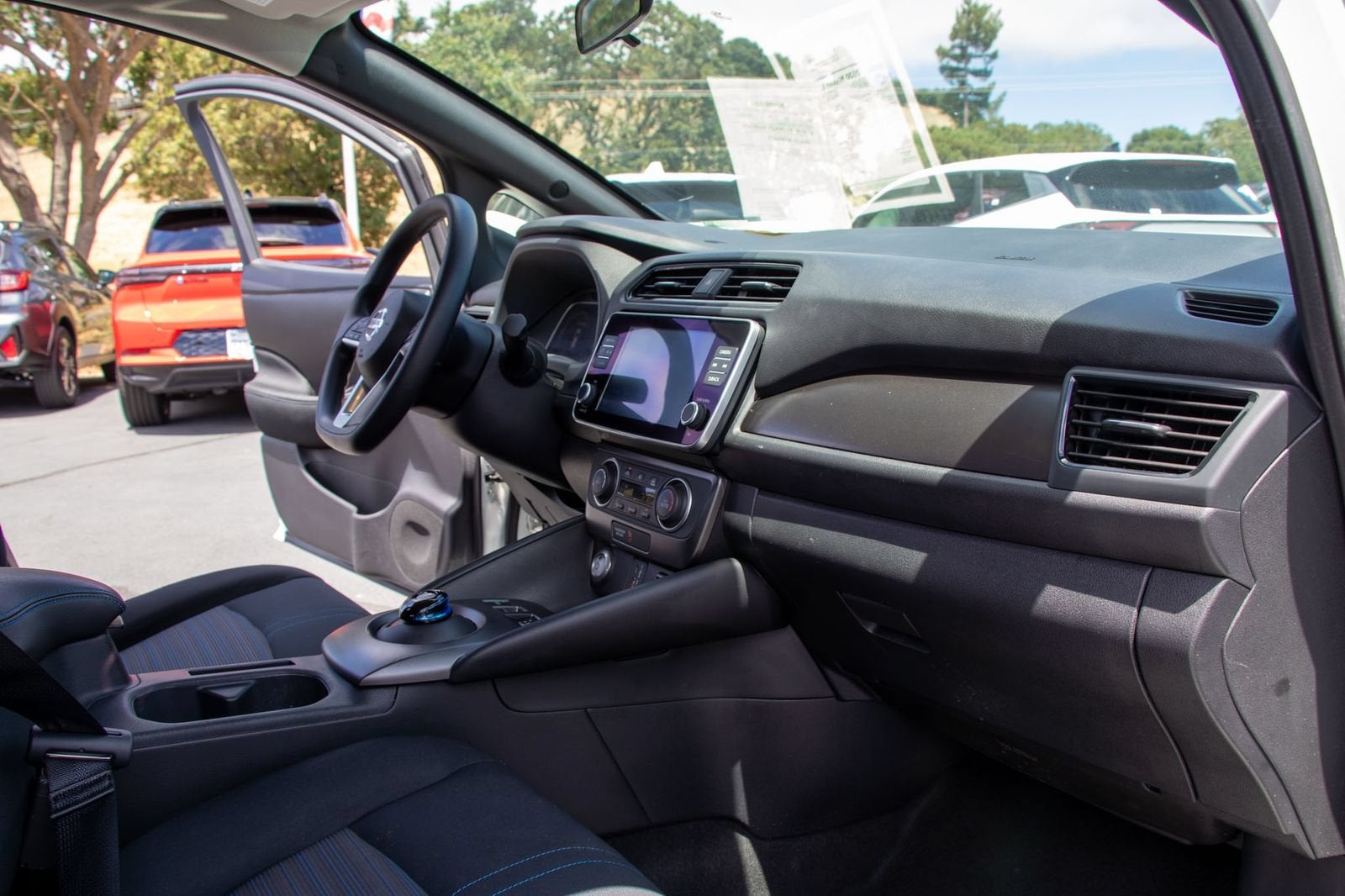 2020 Nissan LEAF S