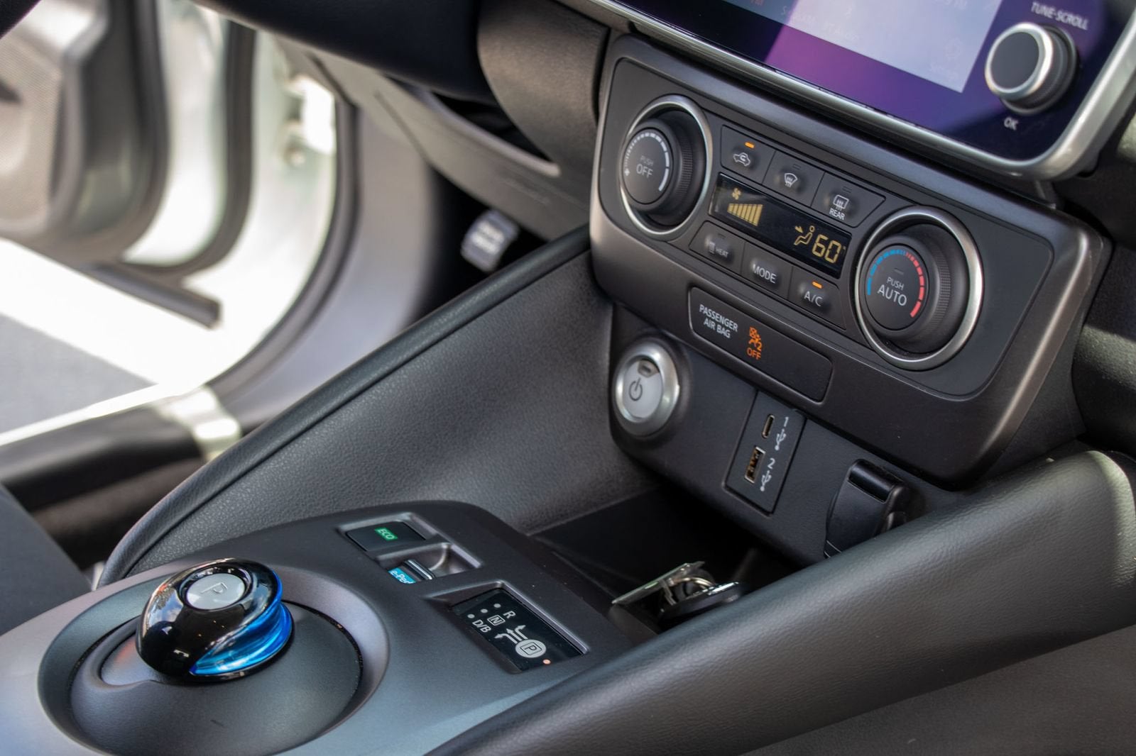 2020 Nissan LEAF S