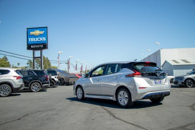 2022 Nissan LEAF S 40 kWh