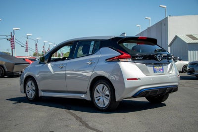 2022 Nissan LEAF S 40 kWh