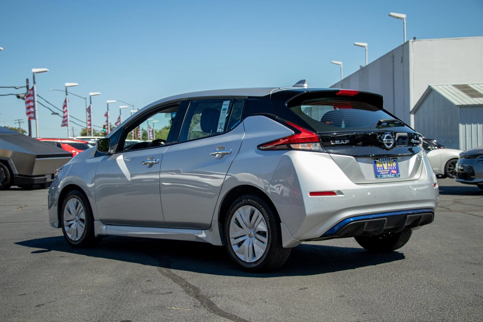 2022 Nissan LEAF S 40 kWh