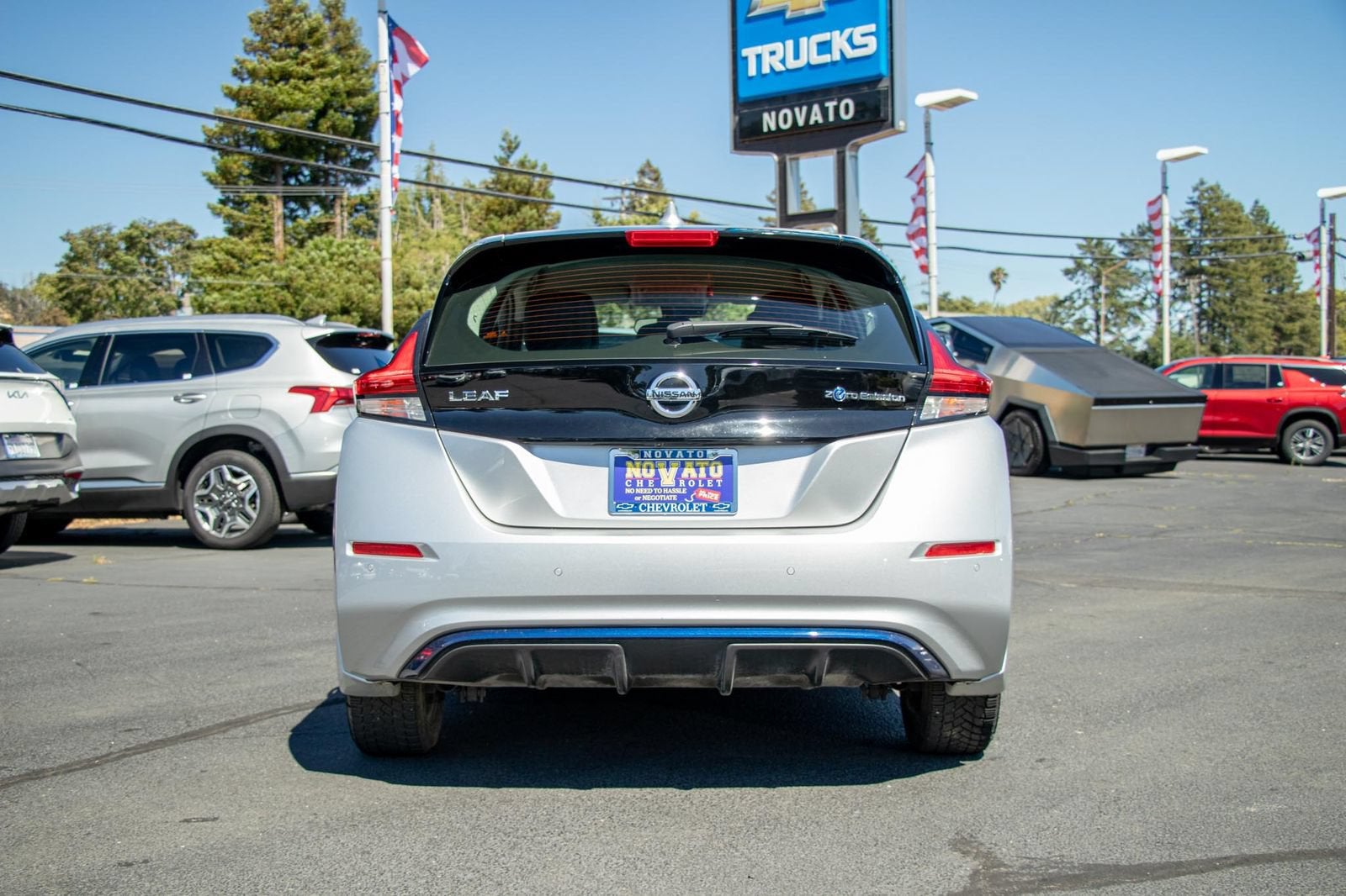 2022 Nissan LEAF S 40 kWh