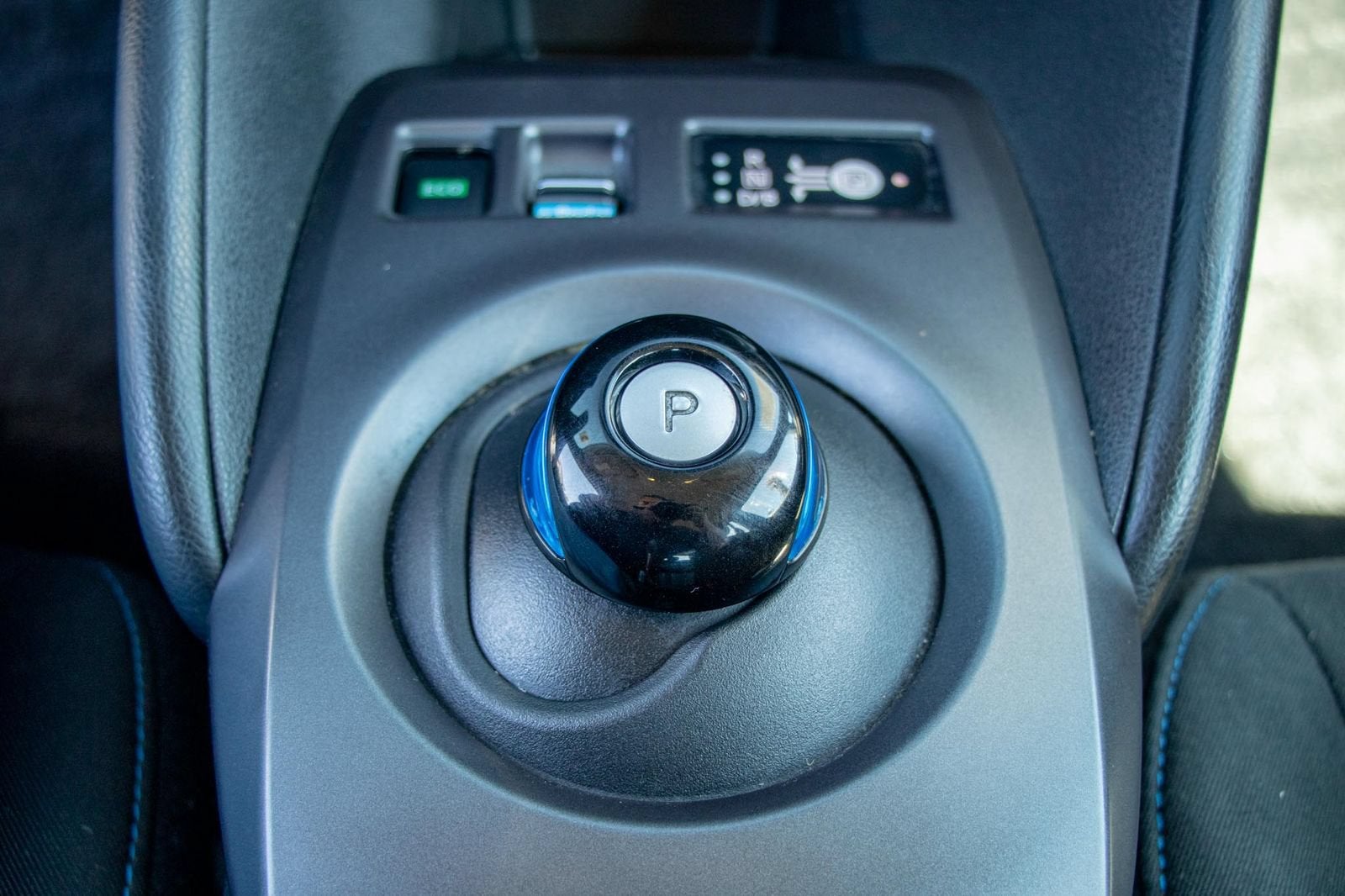 2022 Nissan LEAF S 40 kWh