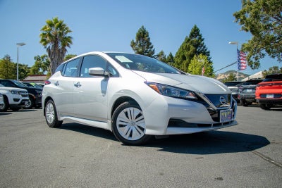 2022 Nissan LEAF S 40 kWh