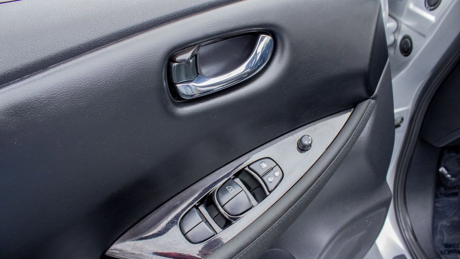 2023 Nissan LEAF SV PLUS