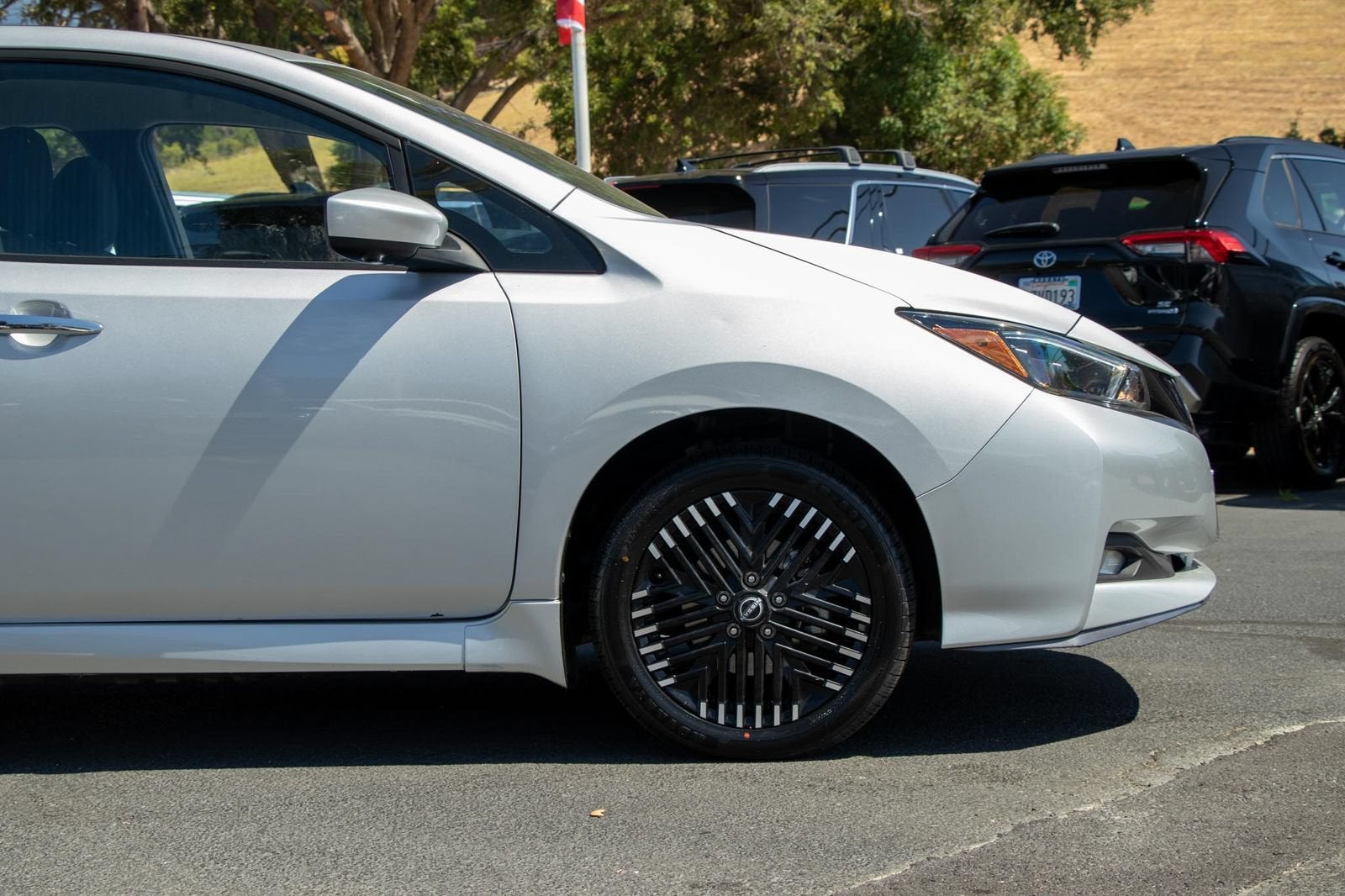 2023 Nissan LEAF SV PLUS