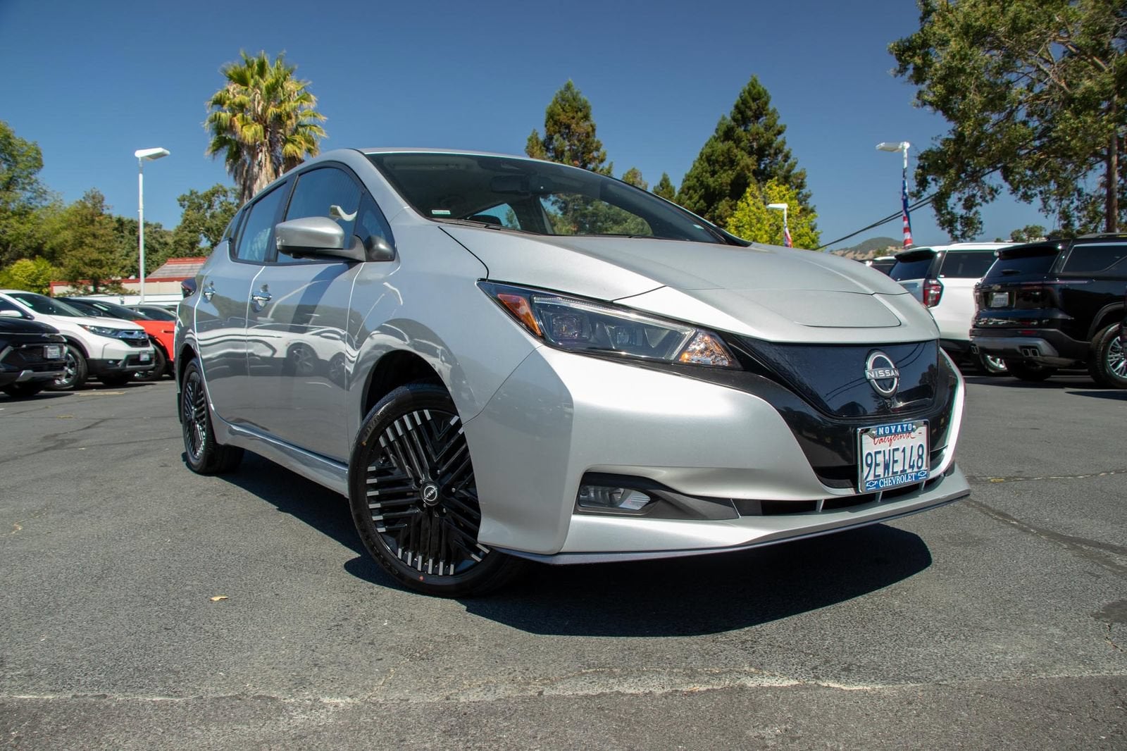 2023 Nissan LEAF SV PLUS