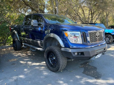 2017 Nissan TITAN XD PRO-4X Diesel