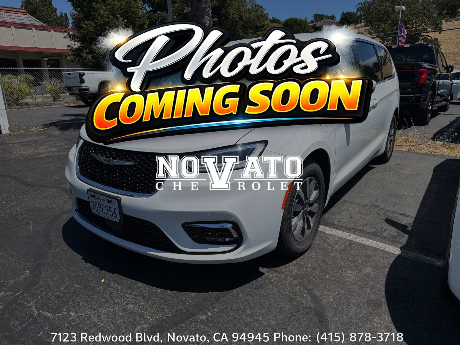 2023 Chrysler Pacifica Hybrid Touring L
