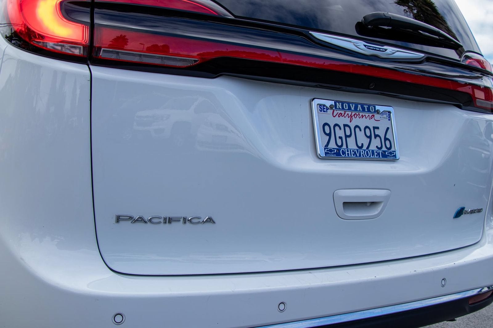 2023 Chrysler Pacifica Hybrid Touring L
